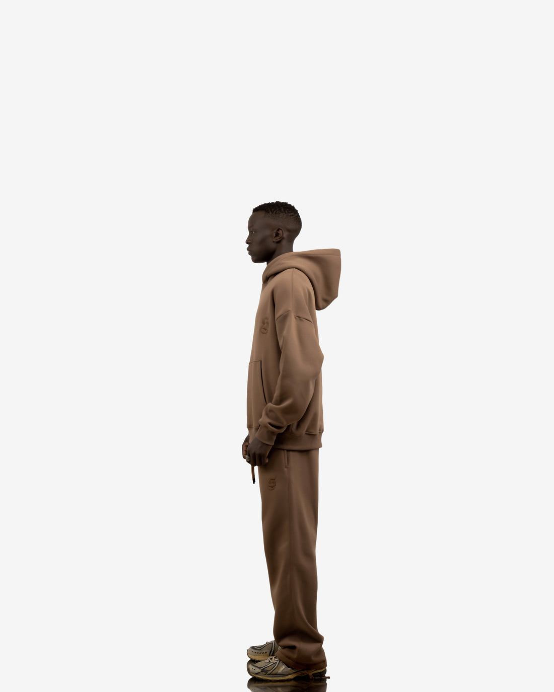 Basic Comfort Hoodie In Brown