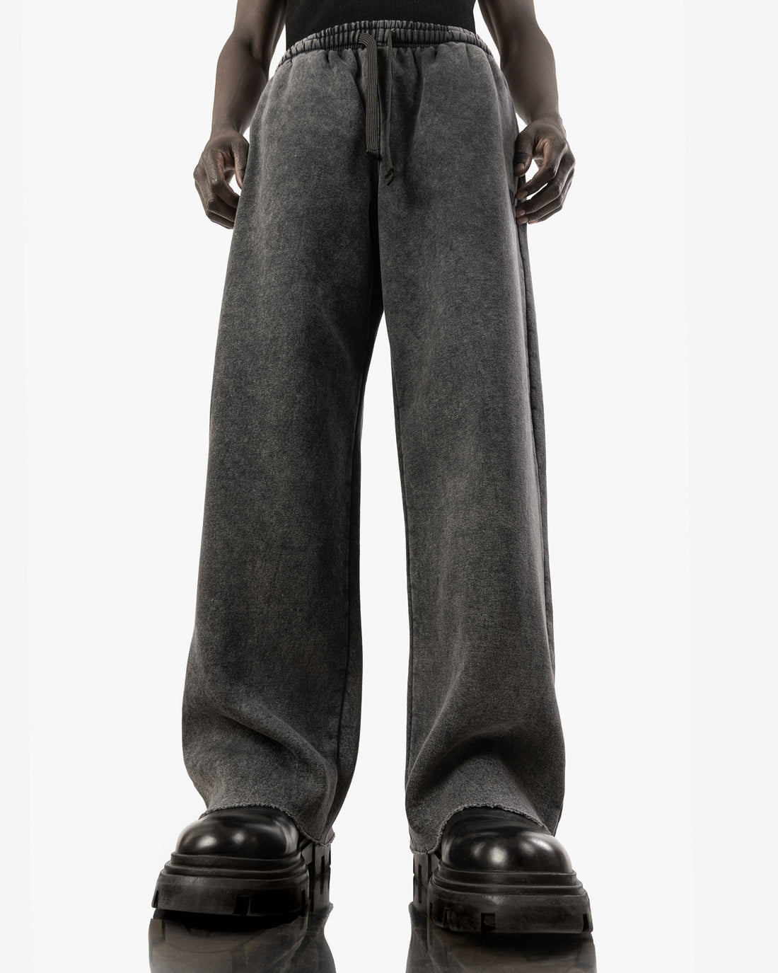 Washed S-Series Sweatpants In Black