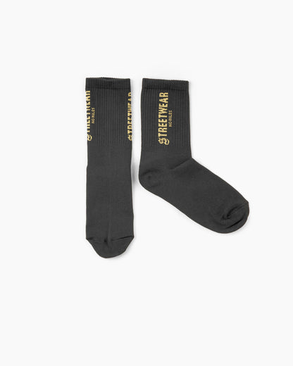 Streetwear Essential High Socks