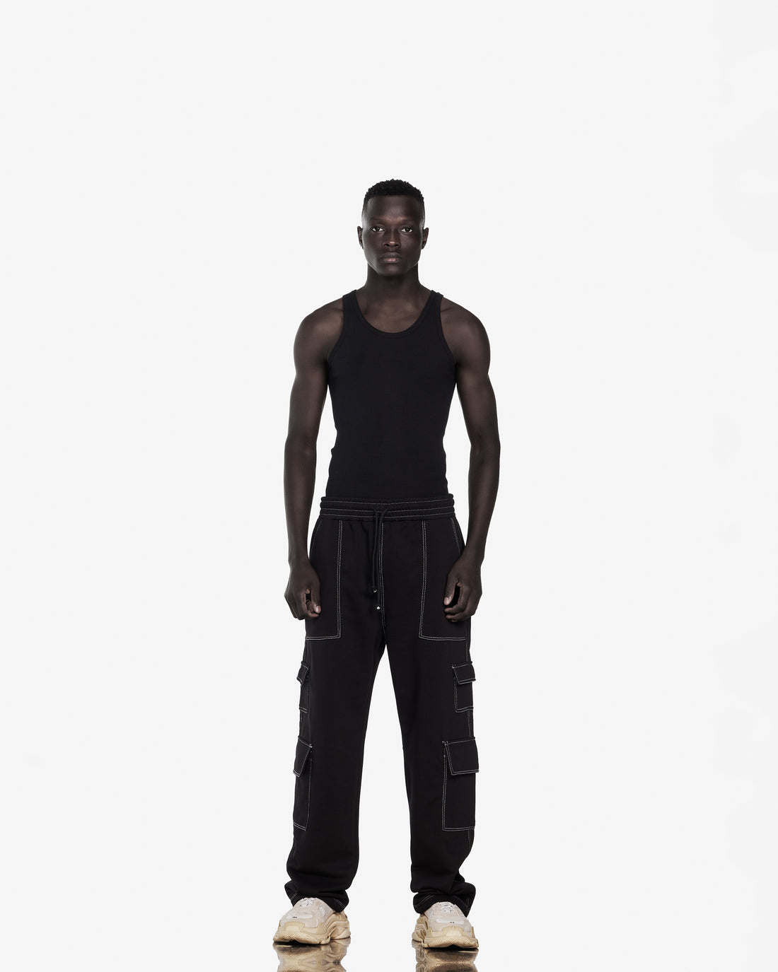 4 Pockets Cargo Sweatpant With Stitching