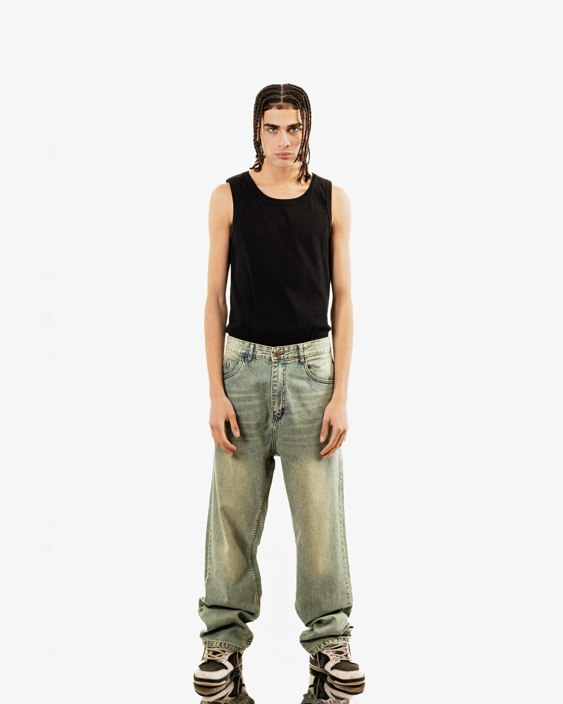 Light Wash Baggy Fit Jeans In Blue