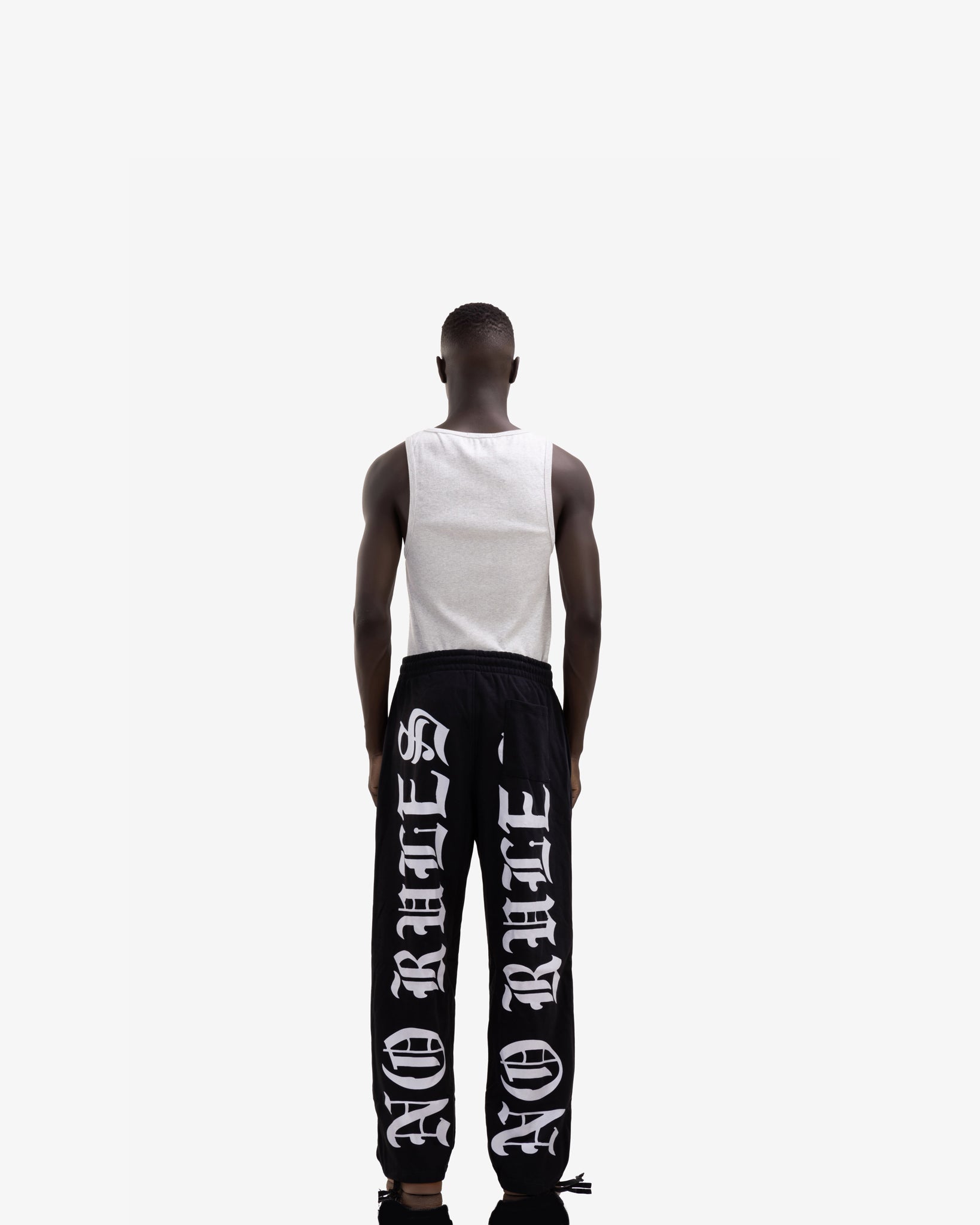 タカキNOTSONORMAL REVERSED SWEATPANT No Rules Sweatpant – streetwear