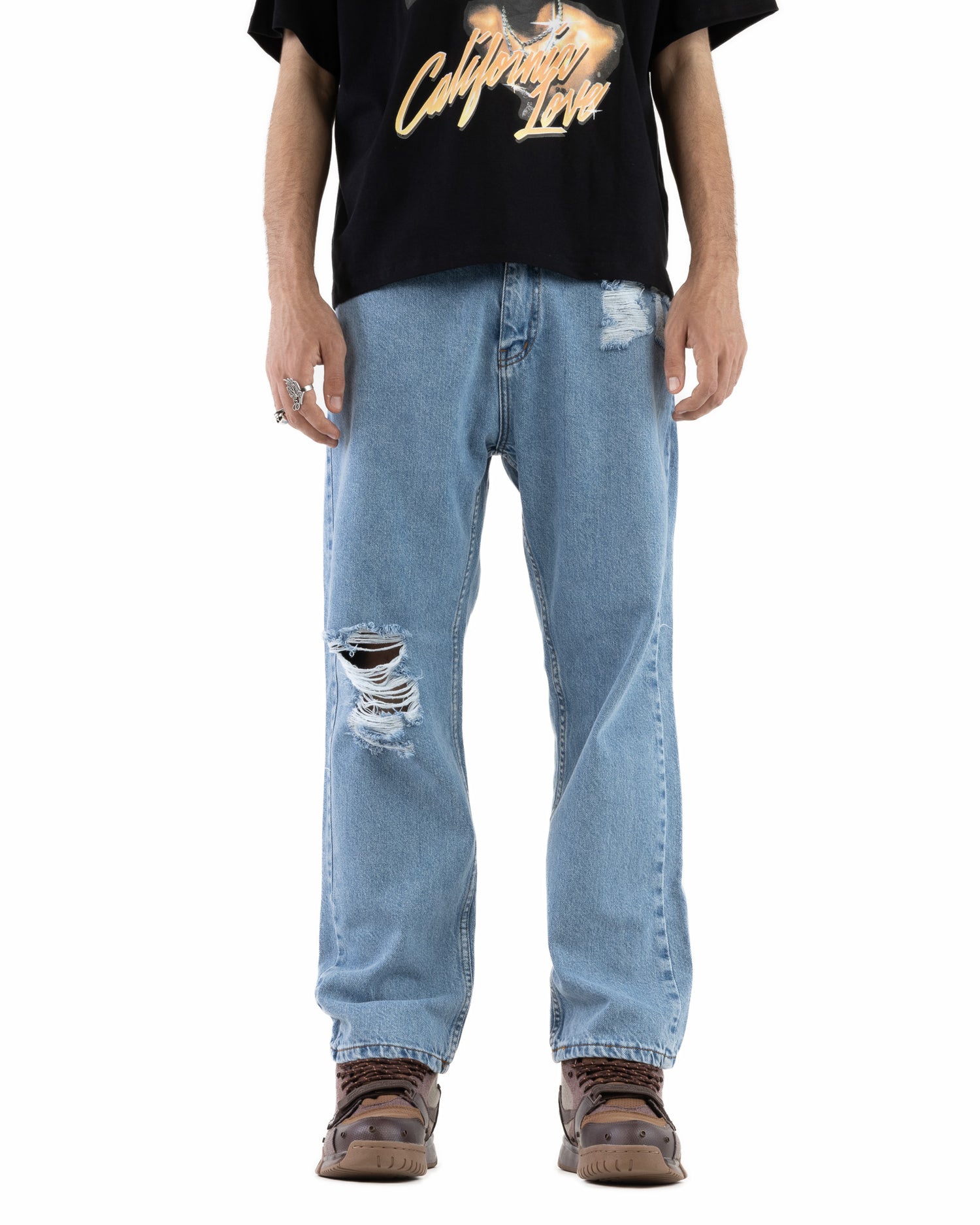 Baggy Fit Jeans With Street Ripped