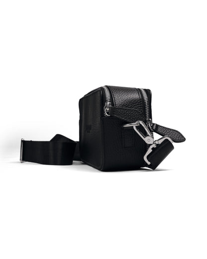No Rules Leather Pull-Up Bag