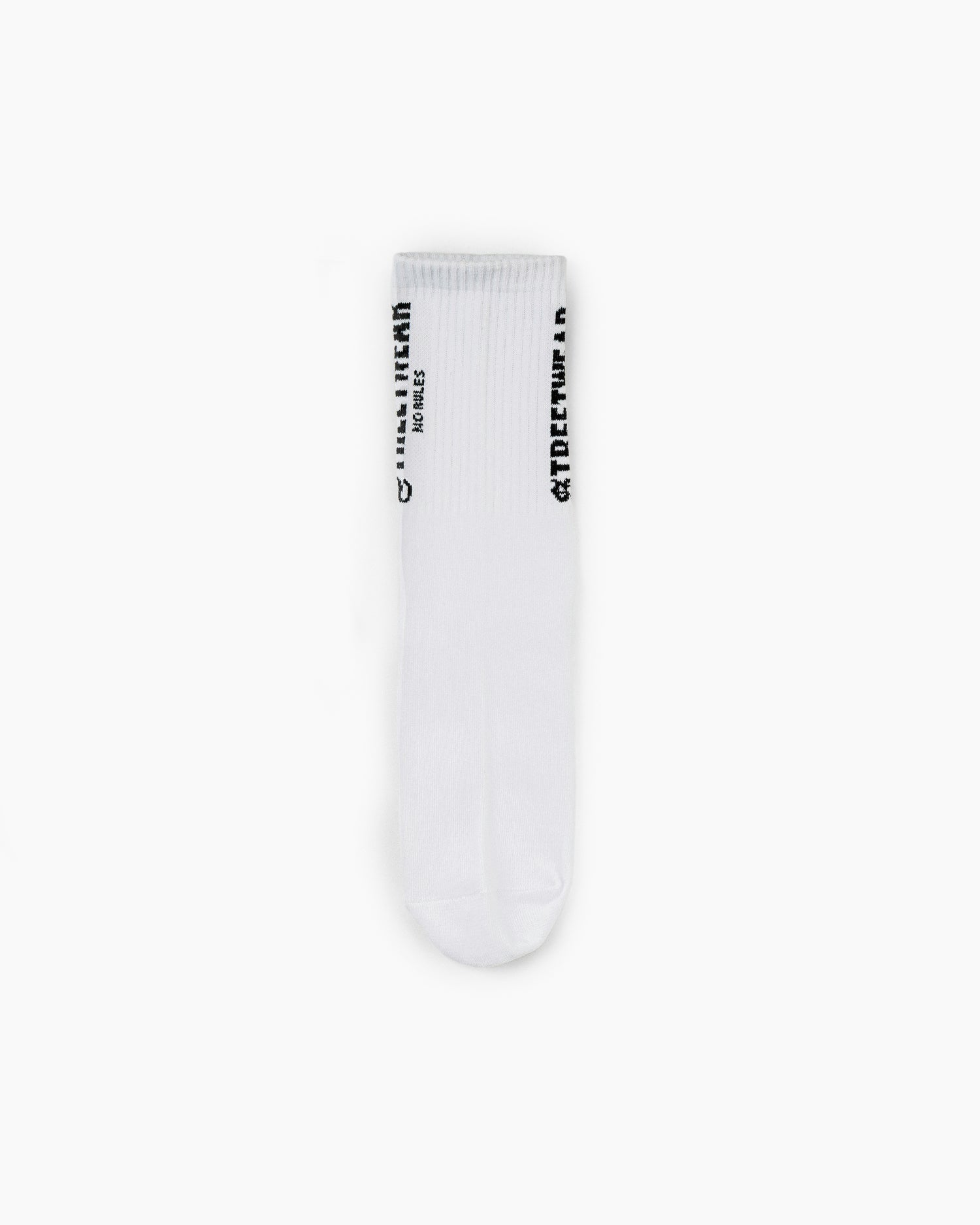 Streetwear Essential High Socks