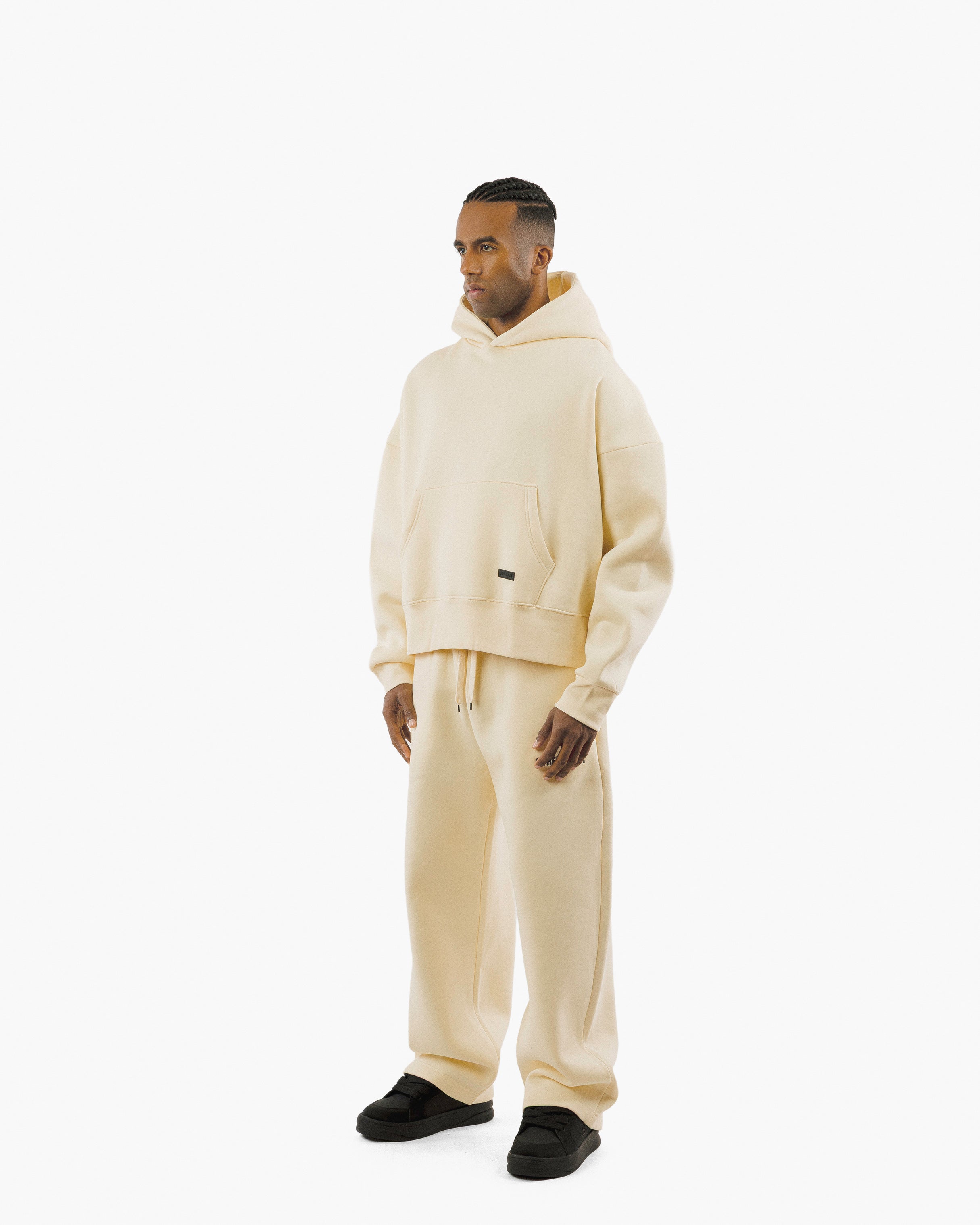 Streetwear Essential Boxy Hoodie