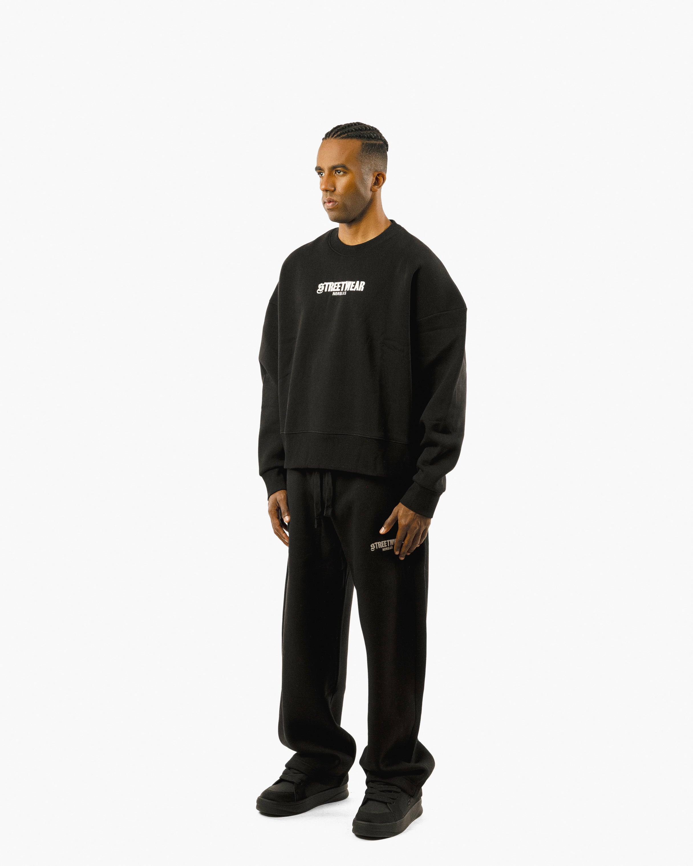 Streetwear Essential Boxy Sweatshirt