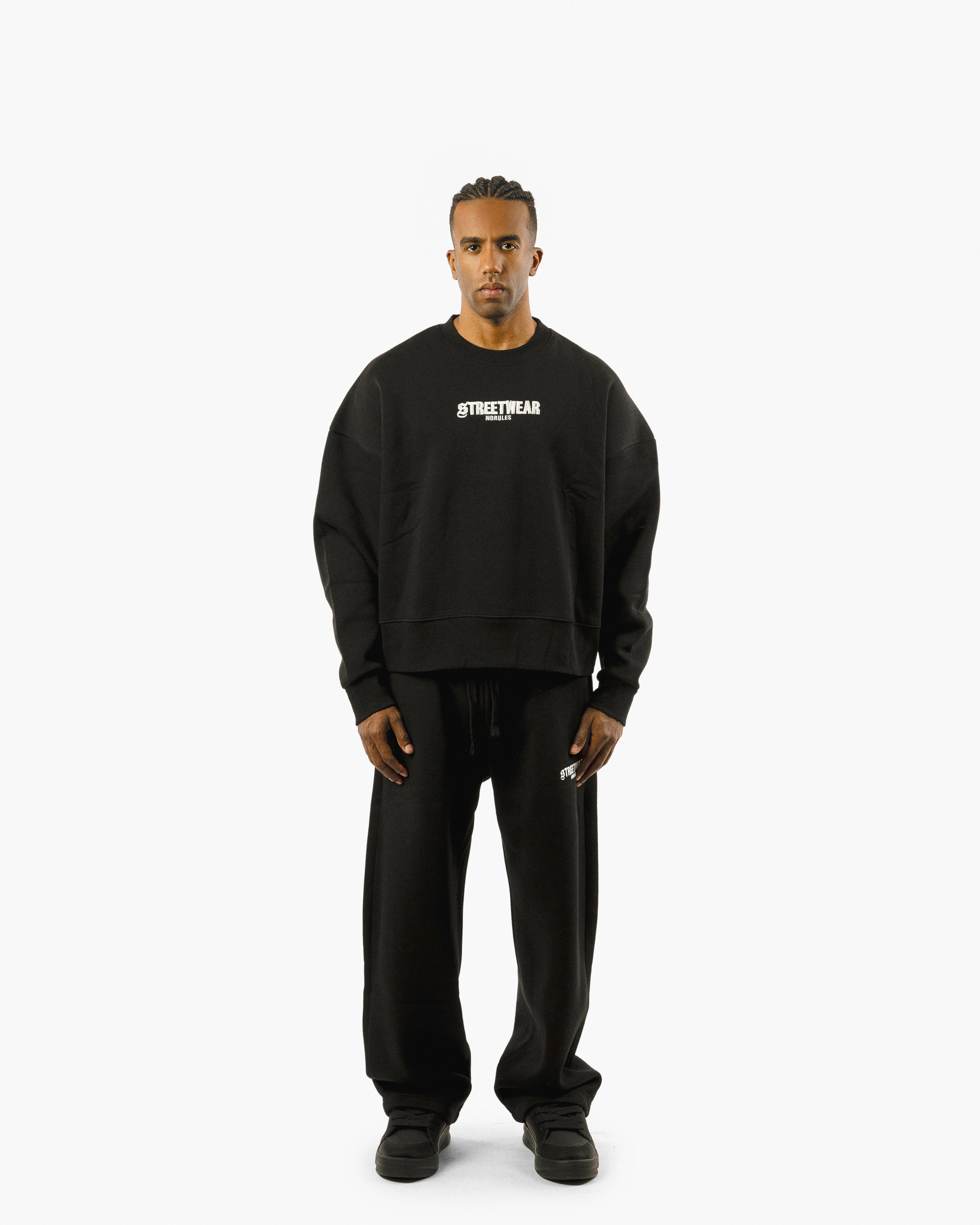 Streetwear Essential Boxy Sweatshirt