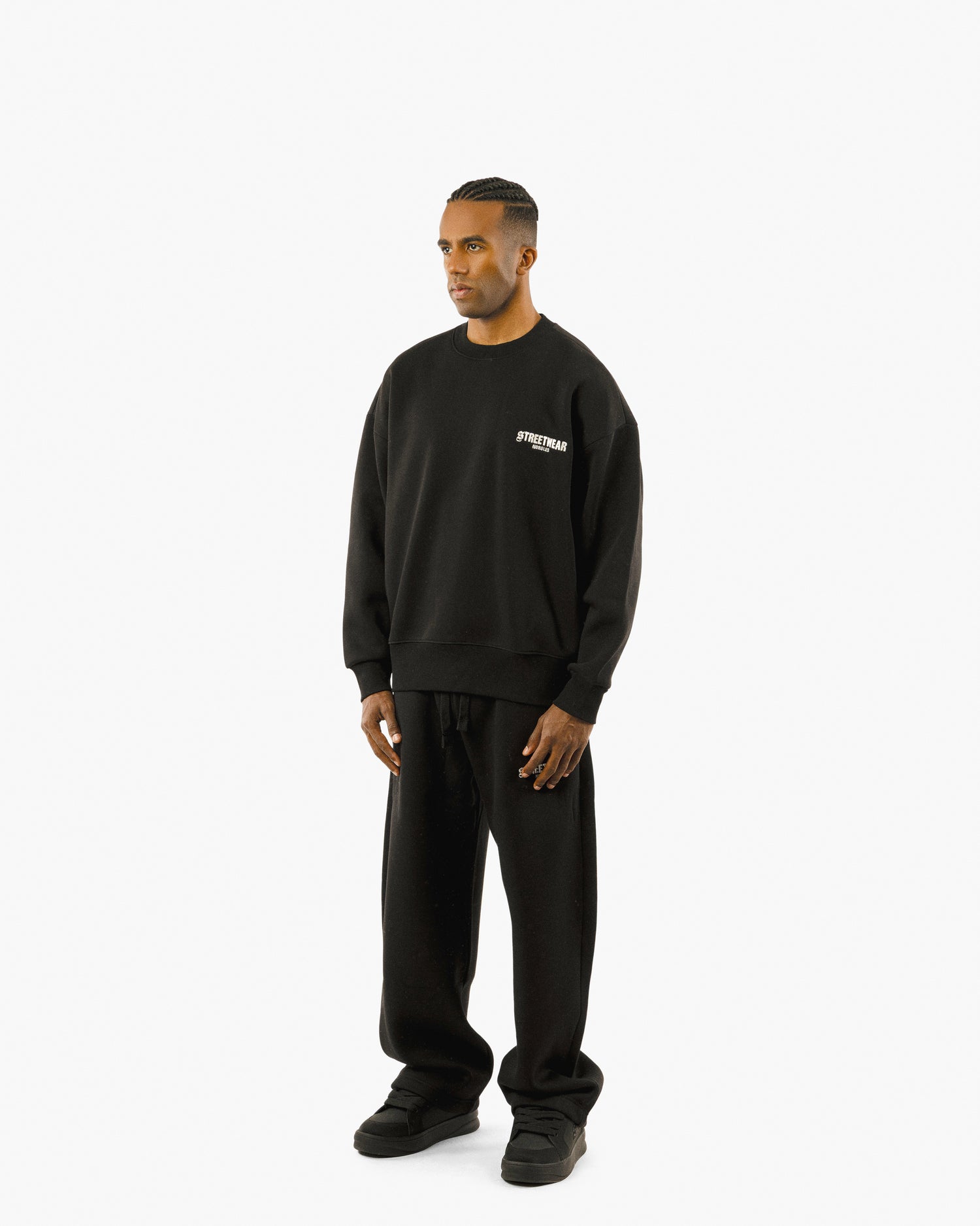 Streetwear Essential Oversized Sweatshirt