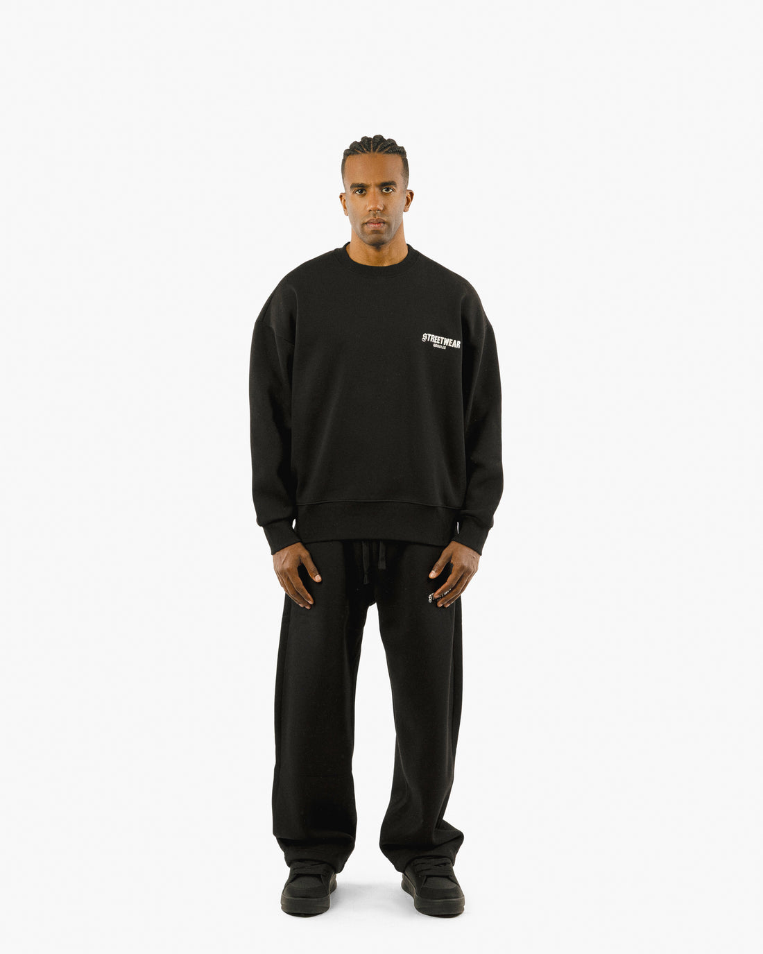 Streetwear Essential Oversized Sweatshirt