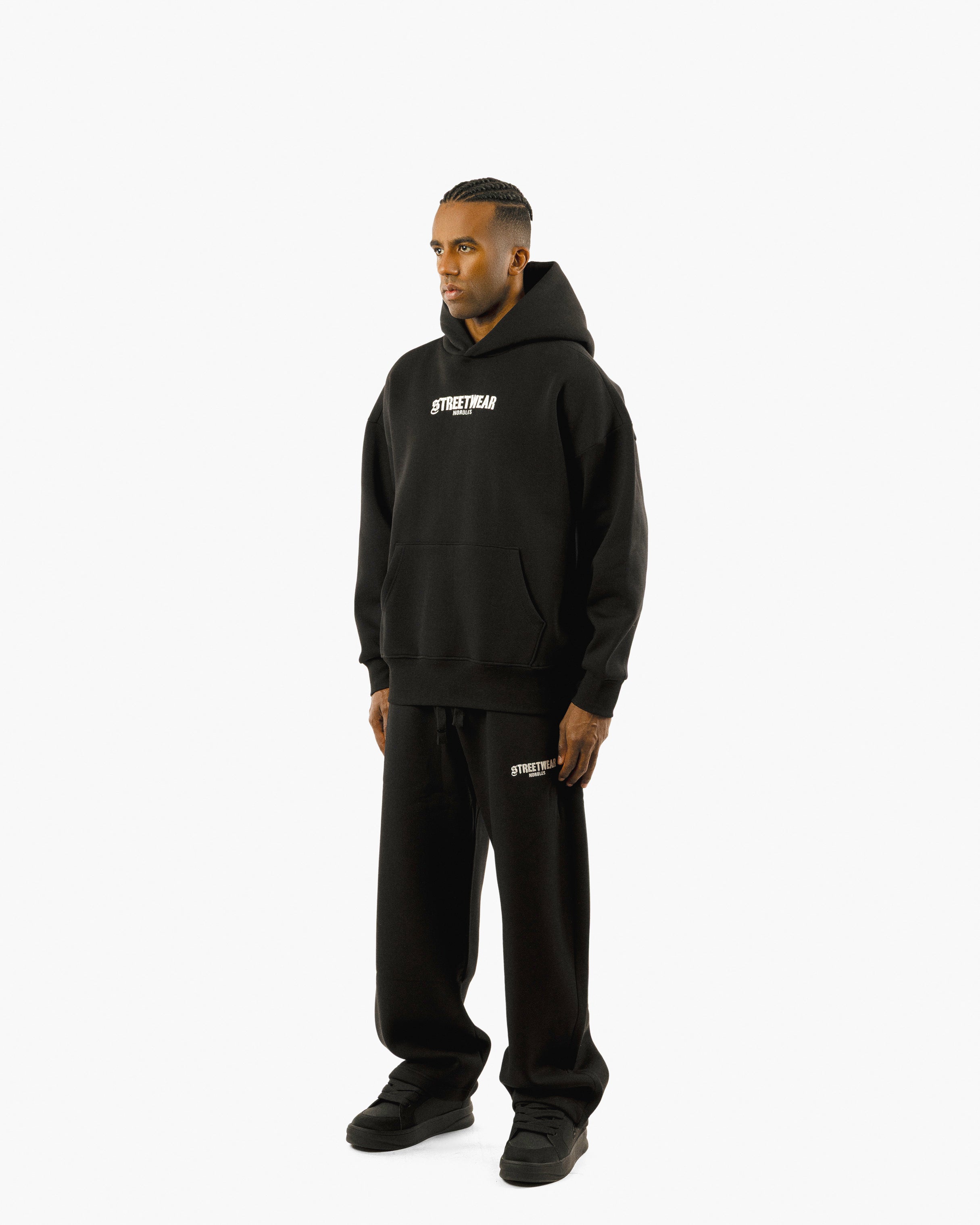 Streetwear Essential Oversized Hoodie