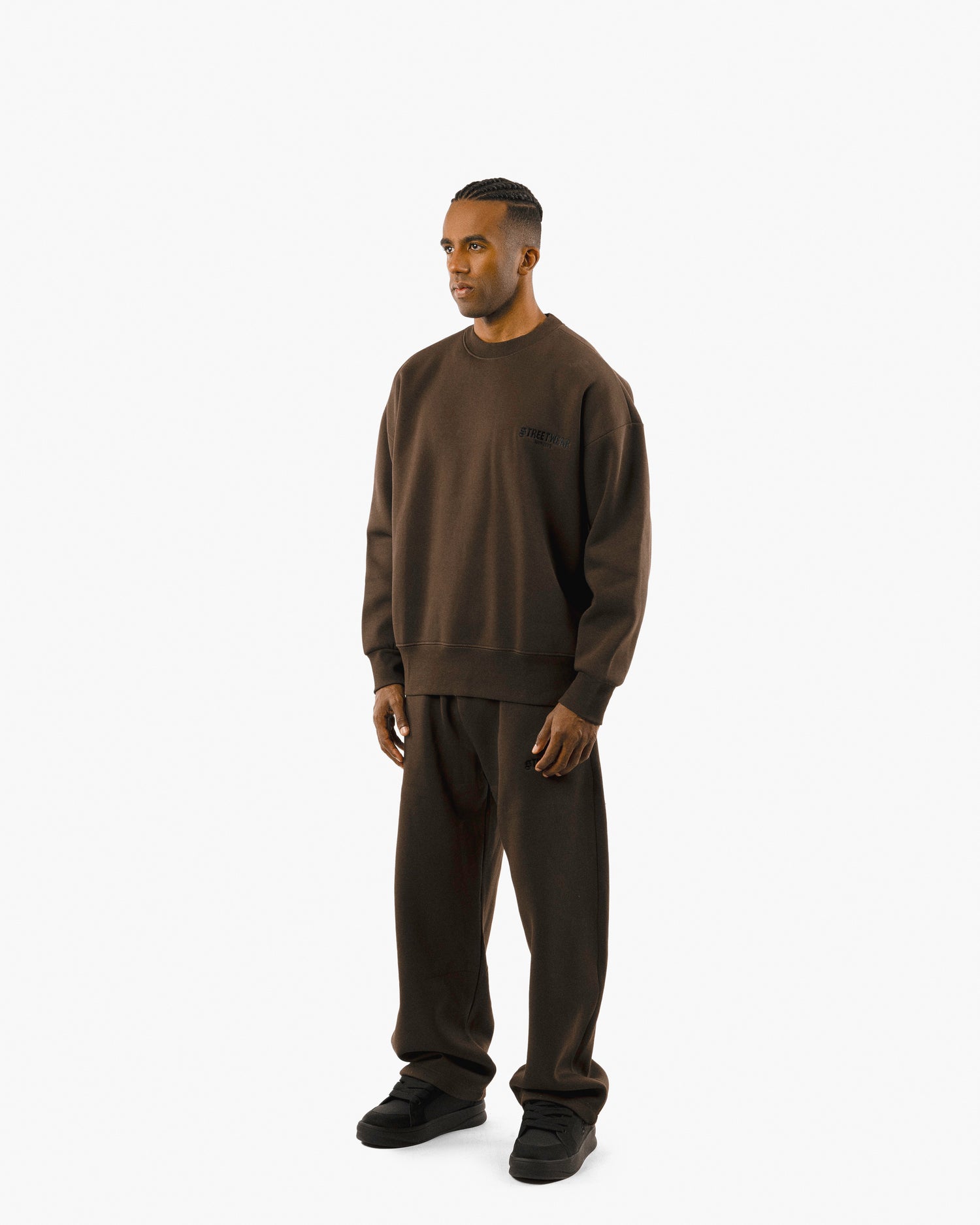 Streetwear Essential Oversized Sweatshirt