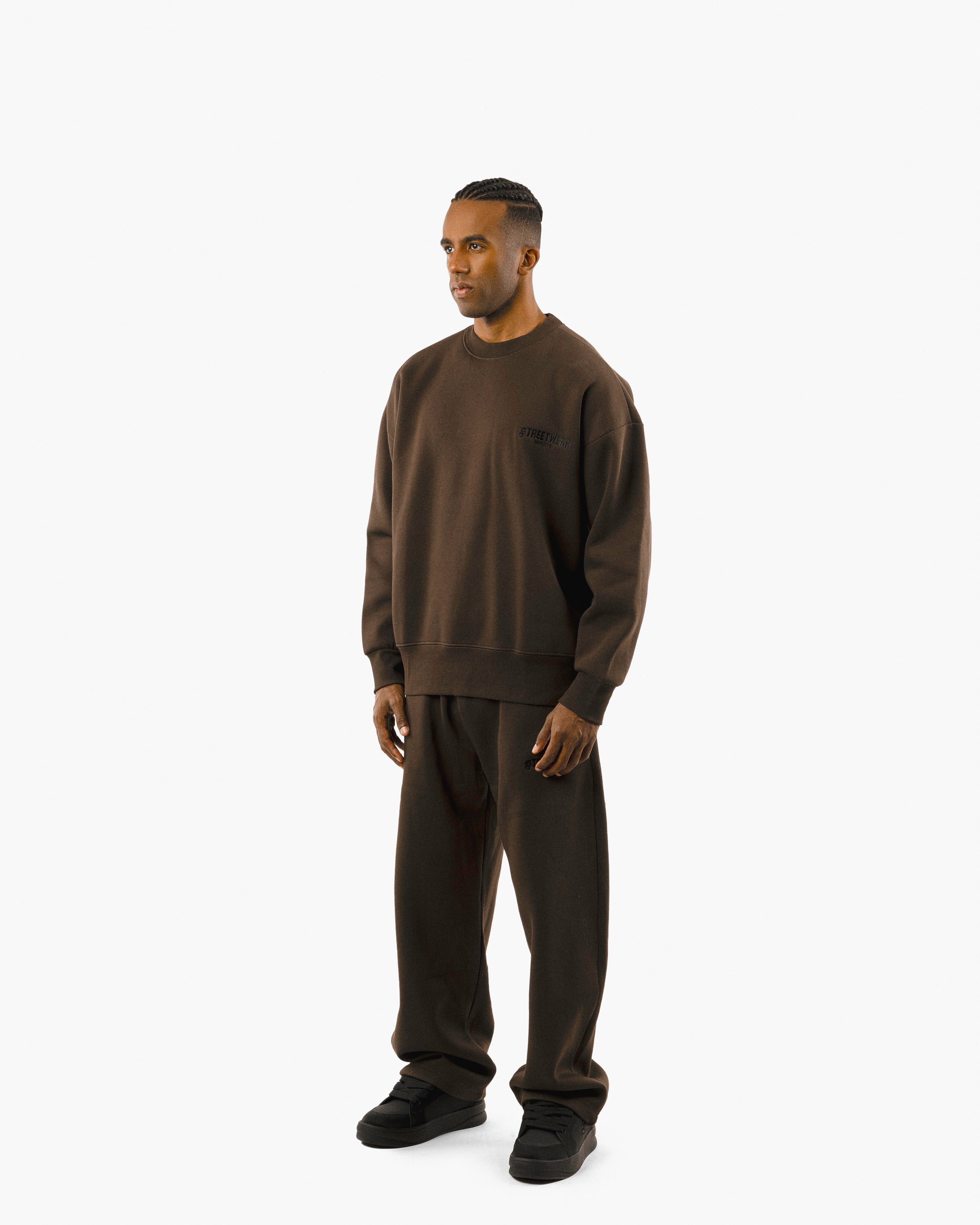 Streetwear Essential Oversized Sweatshirt