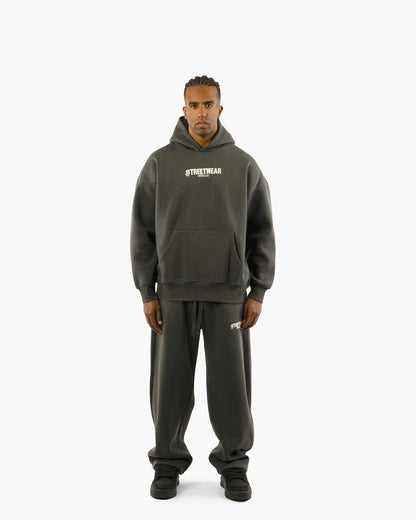 Streetwear Essential Oversized Hoodie