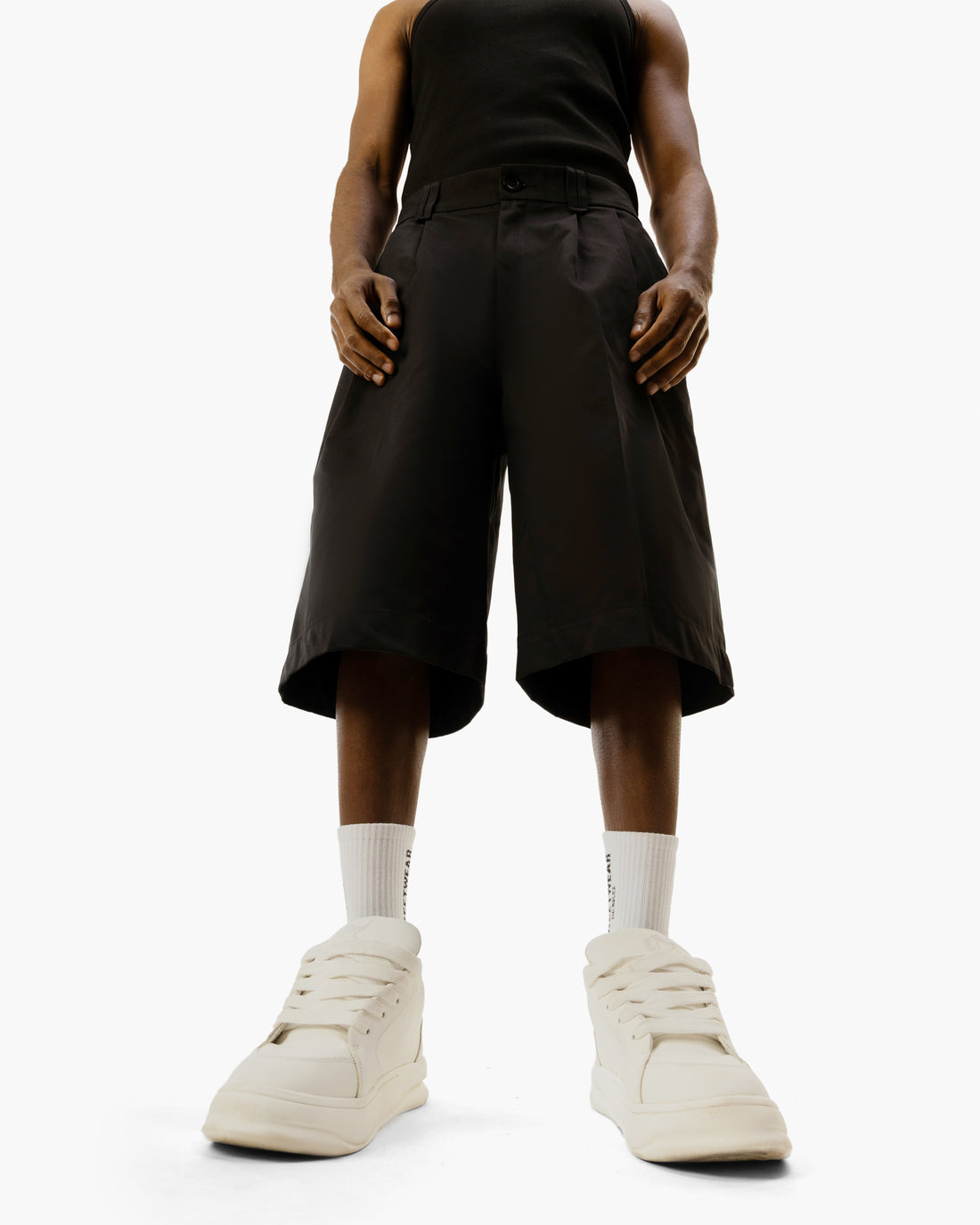 Pleated Gabardine Short