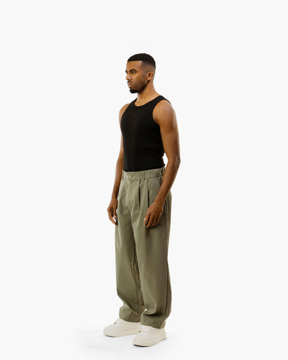Pleated Gabardine Balloon Trouser