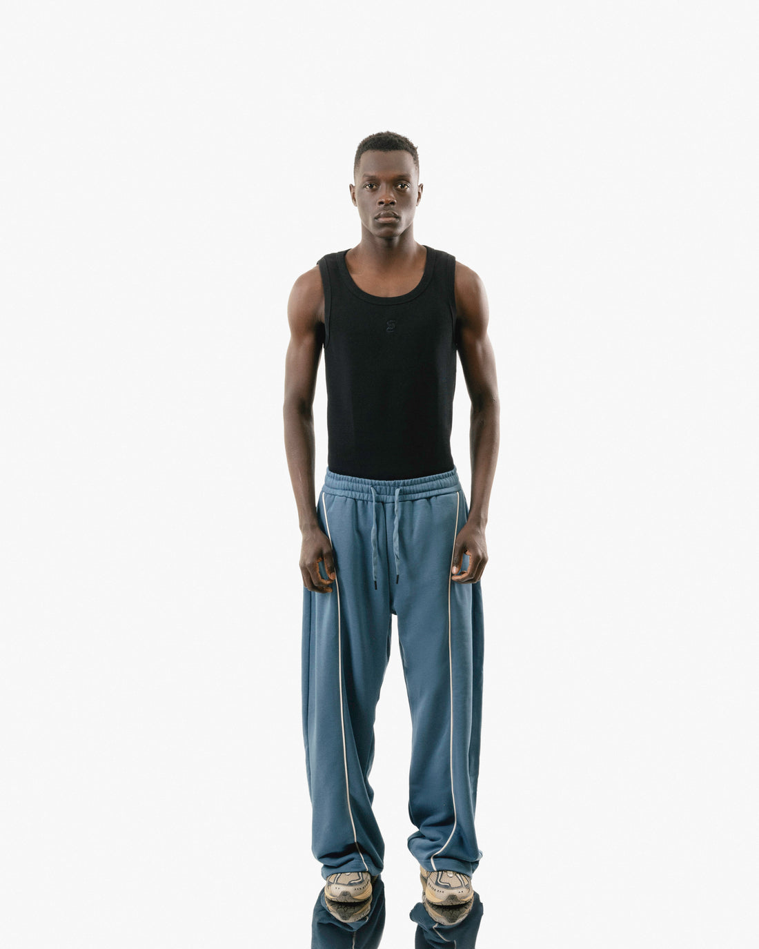 Streets Roam Sweatpant Blue With White Stripe