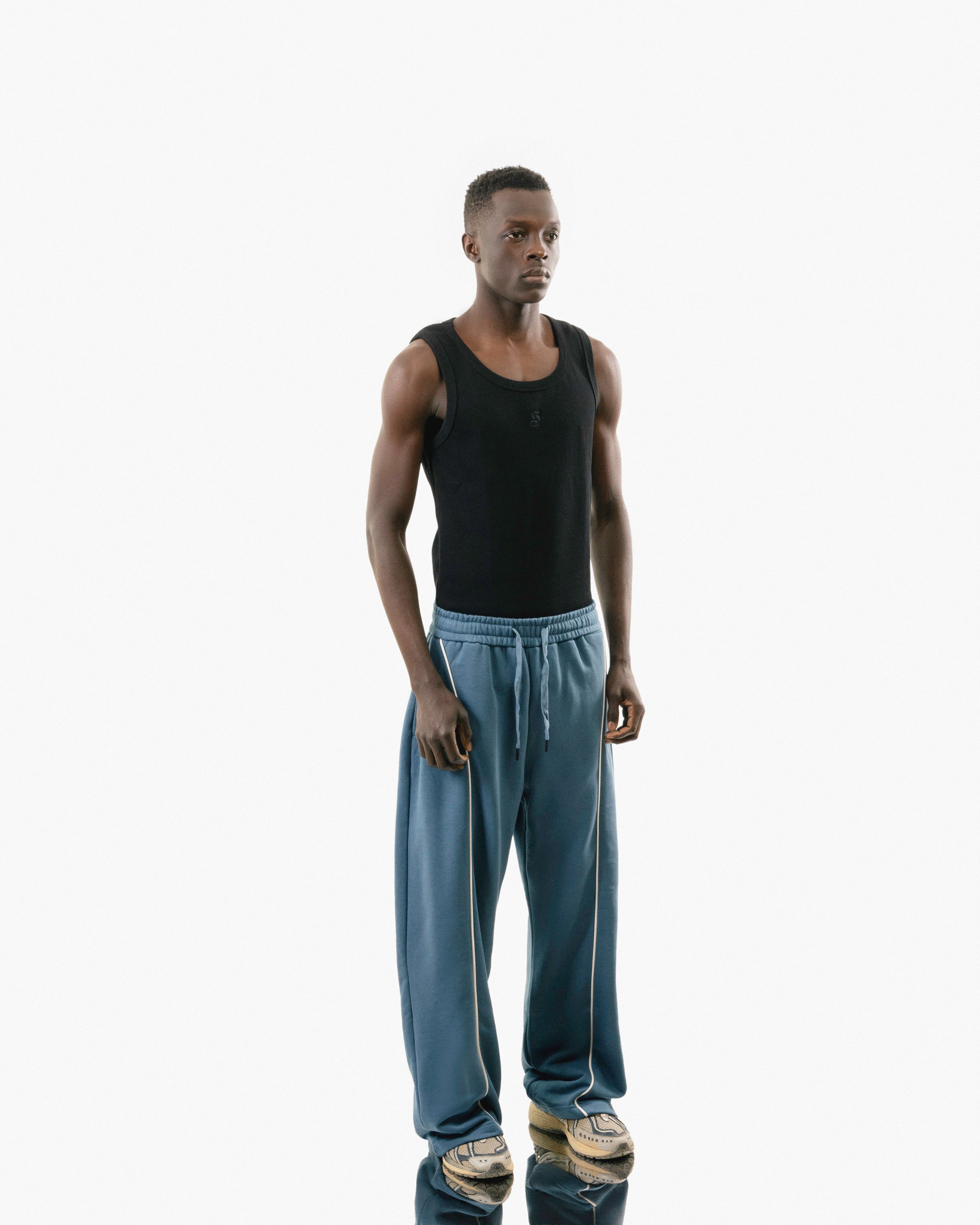 Streets Roam Sweatpant Blue With White Stripe