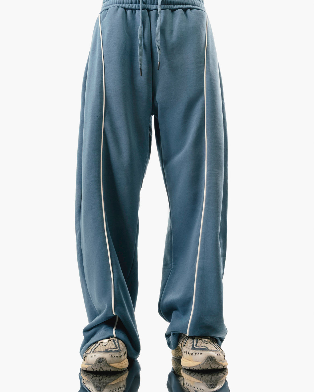 Streets Roam Sweatpant Blue With White Stripe