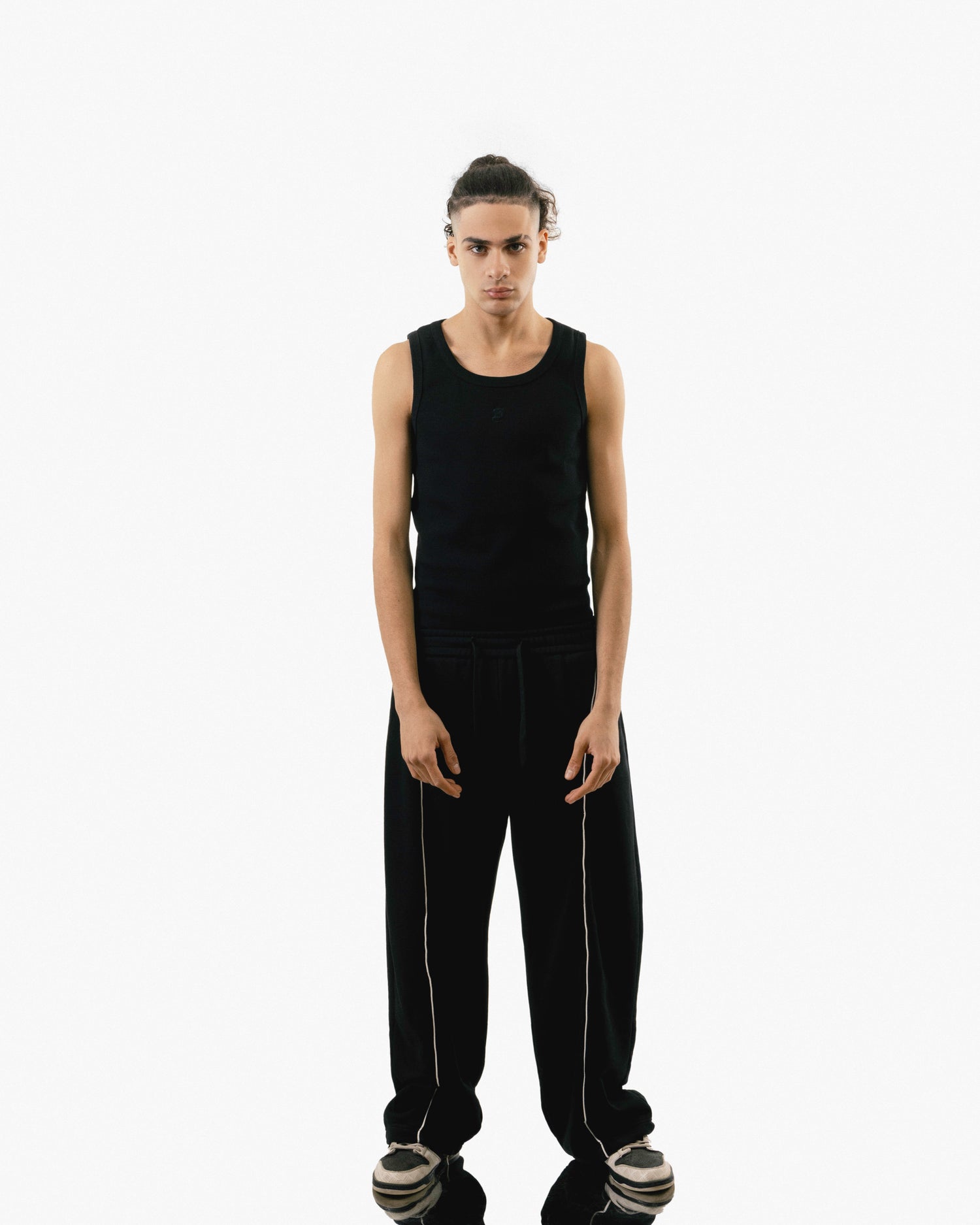 Streets Roam Sweatpant Black With White Stripe