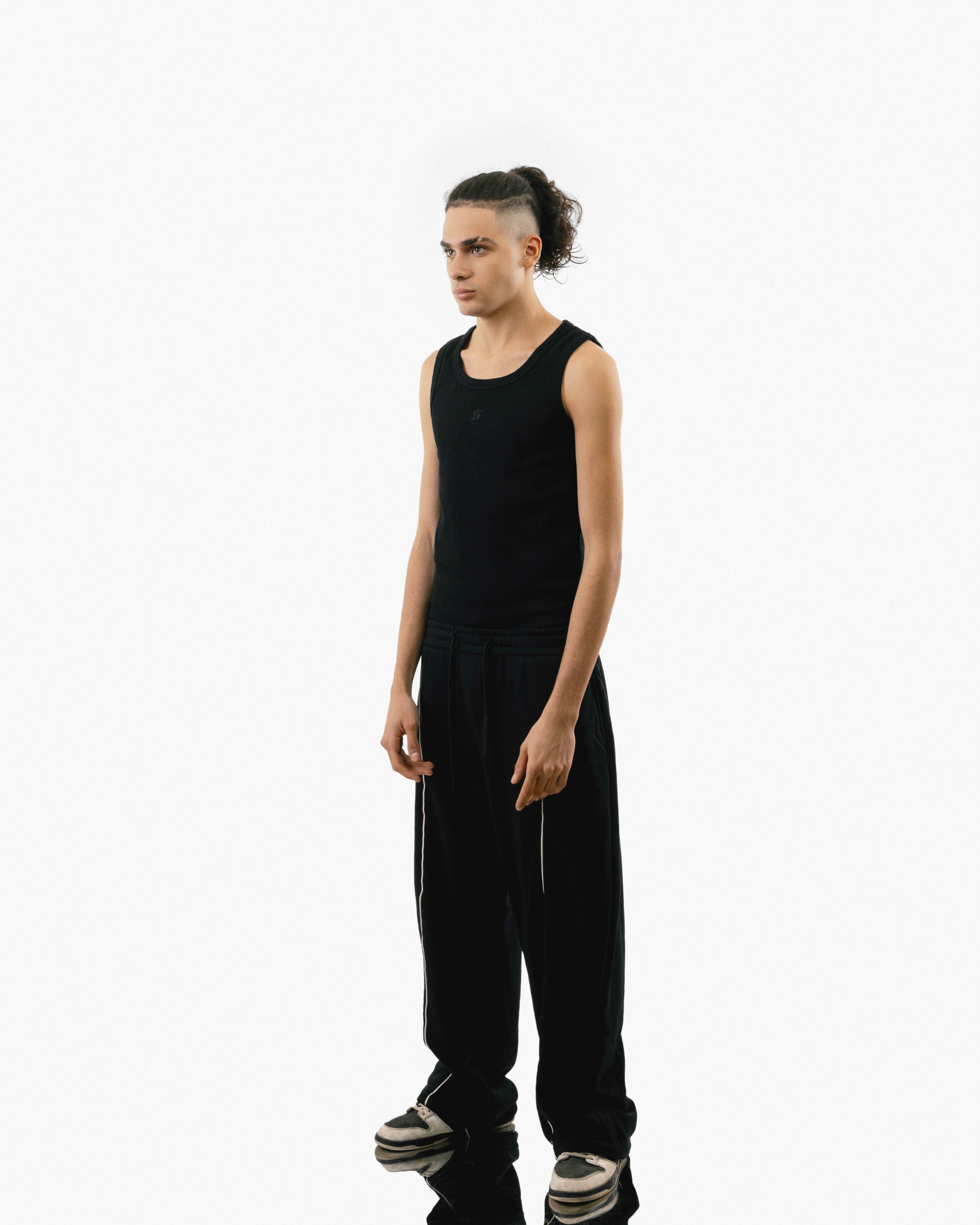 Streets Roam Sweatpant Black With White Stripe