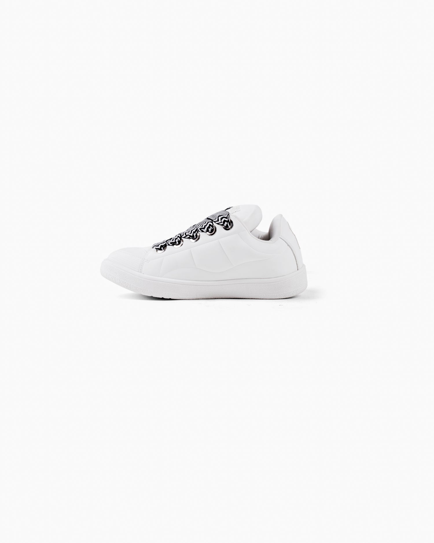 Streetwear Grounded Sneakers
