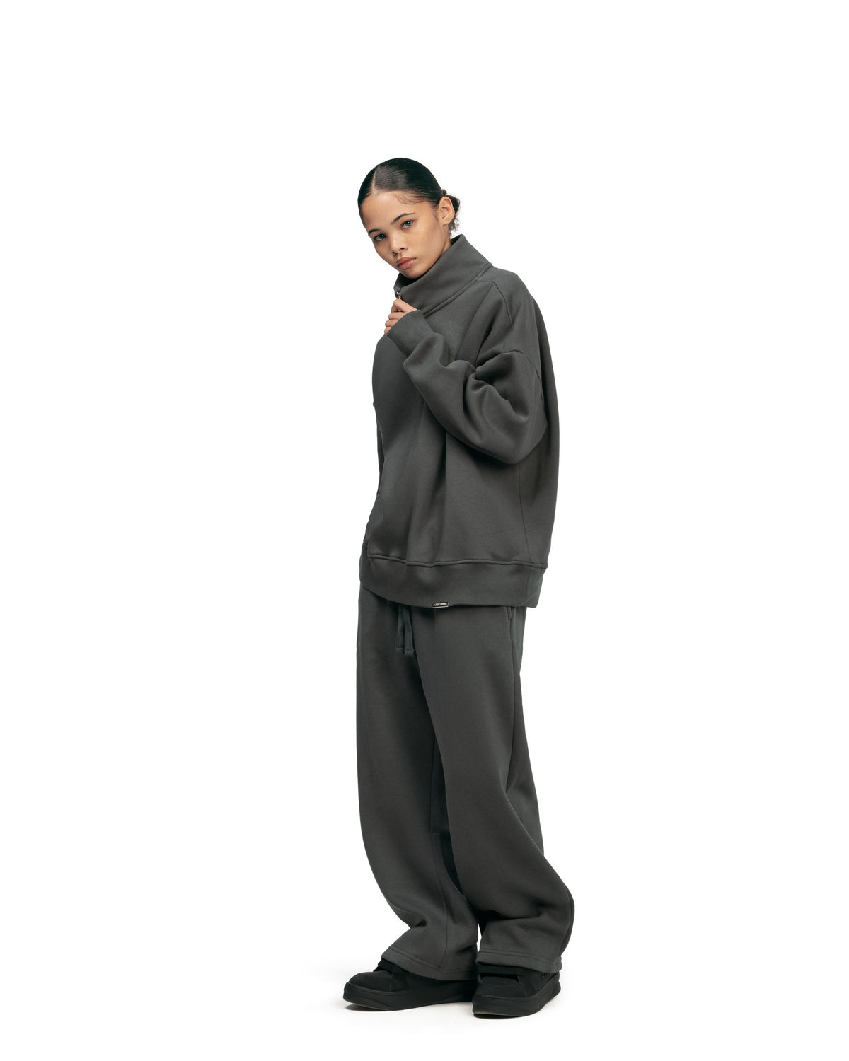 Streetwear Essential V2 Oversized Quarter-Zip Sweatshirt